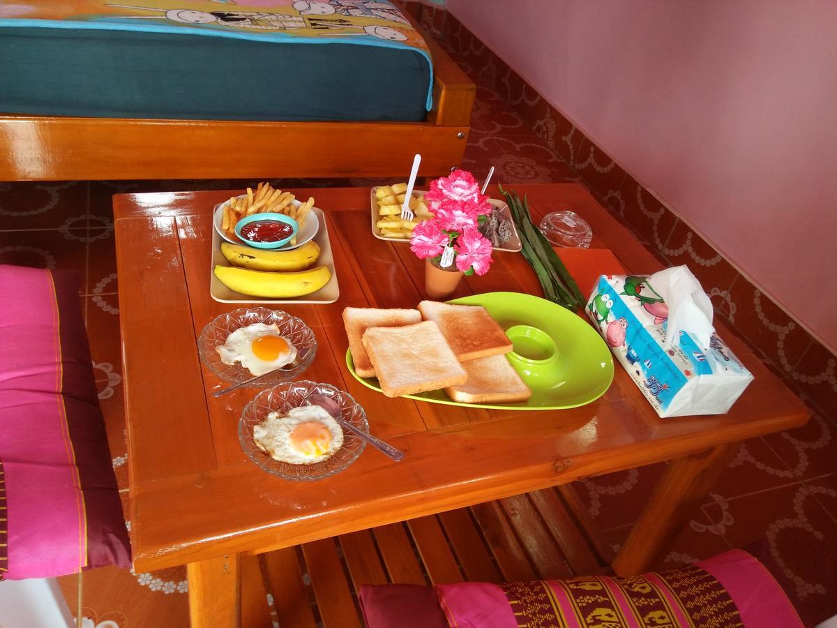 Lanta Danai Guesthouse Ko Lanta Exteriör bild