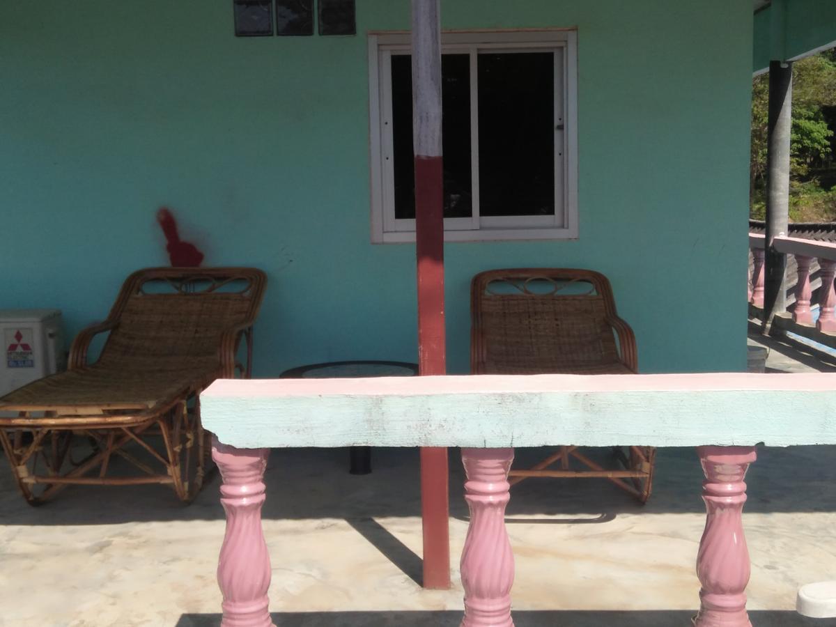 Lanta Danai Guesthouse Ko Lanta Exteriör bild
